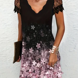 2024 Women's New Positioning Printing Wave V-neck Lace Short-sleeved Dress